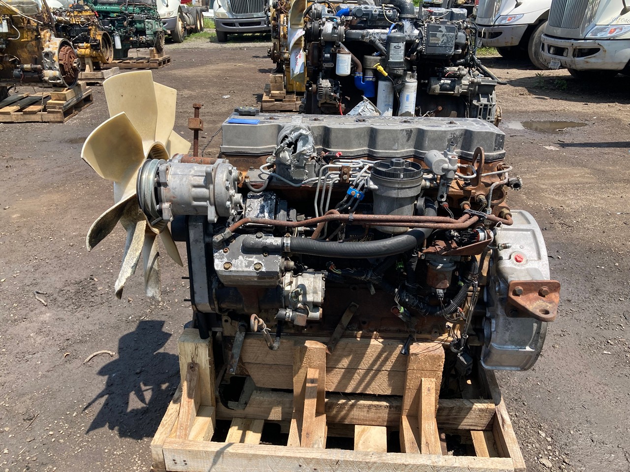 2000 Cummins ISB5.9 250hp Diesel Engine